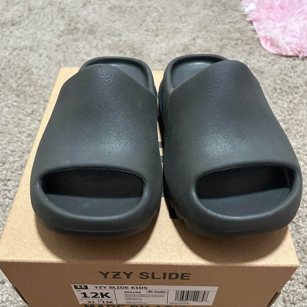 💥FINAL SALE💥 Kids YZY Slides